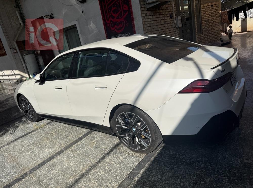 بي ام دبليو الفئة 5